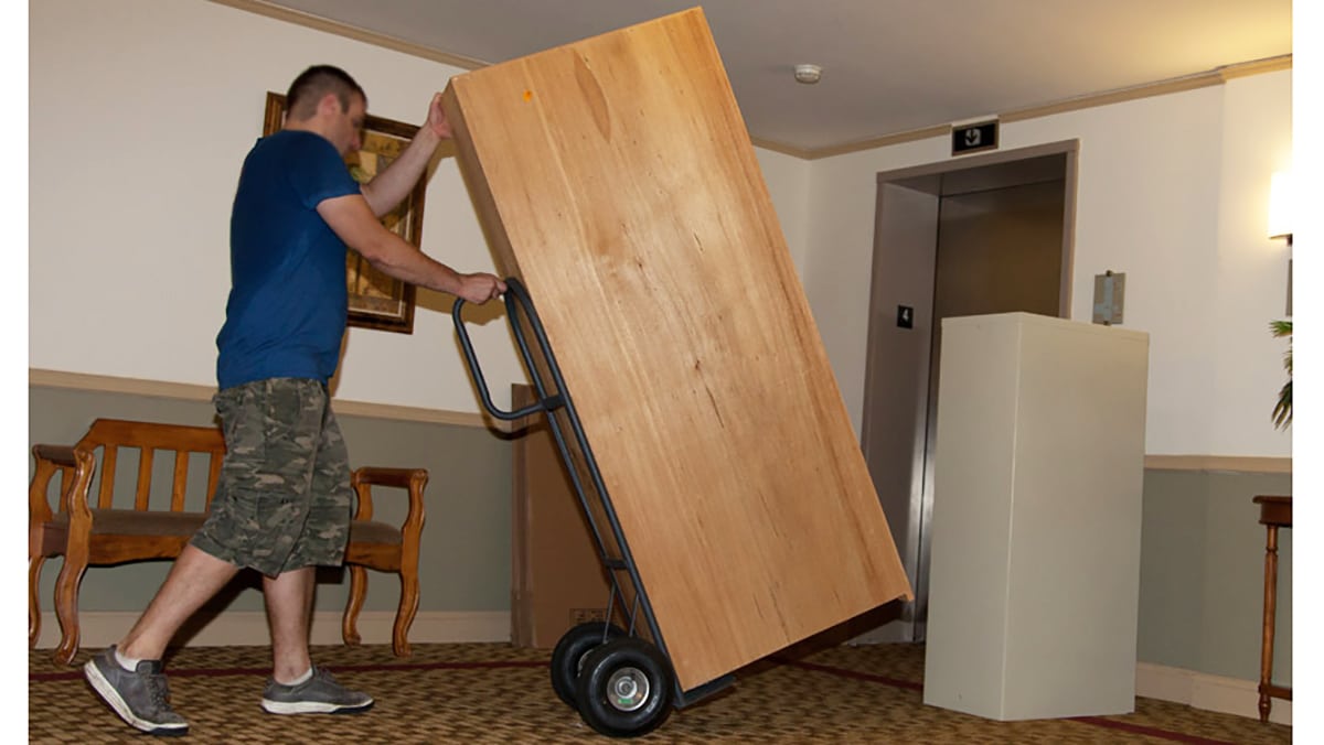 An Easy Guide to Moving Large Furniture Without Getting Headaches